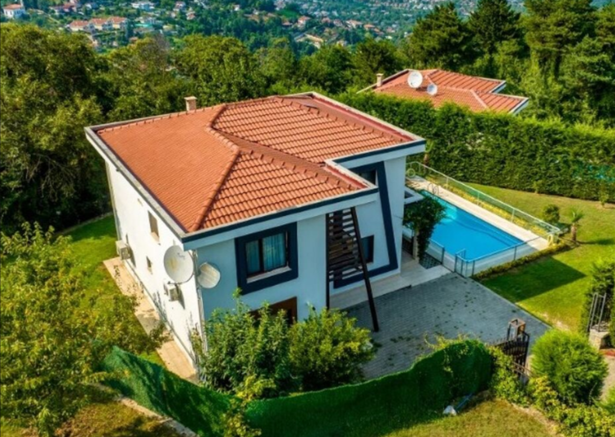 Villa 2