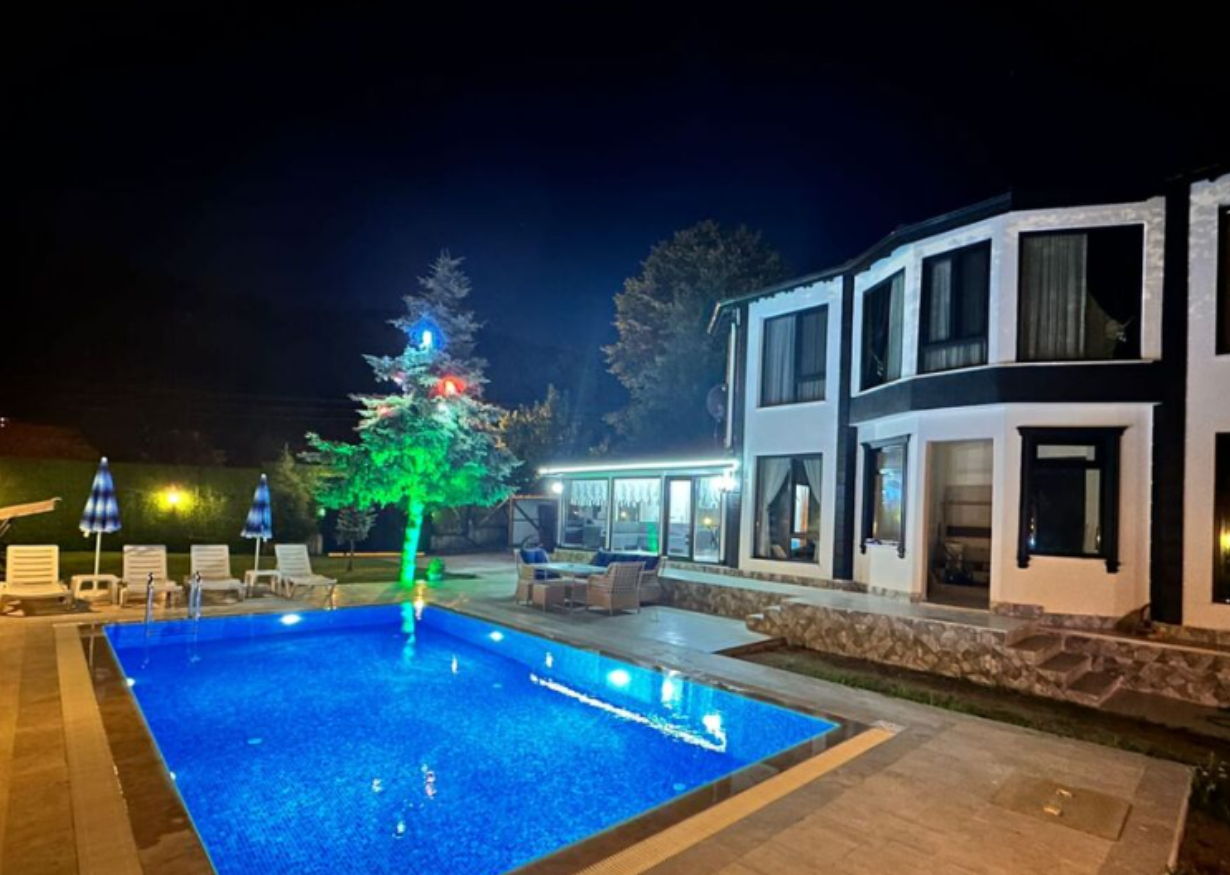 Villa 2